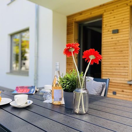 Ferienwohnung Auszeit In Den Parkvillen Carlota Und Candela Baabe Exterior photo